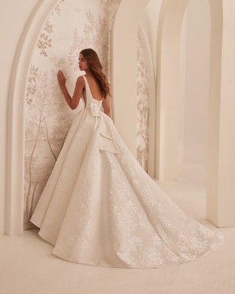 Mikaella M2531 #5 Natural thumbnail