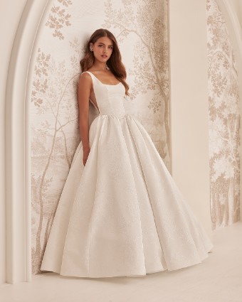 Mikaella M2531 #3 Natural thumbnail