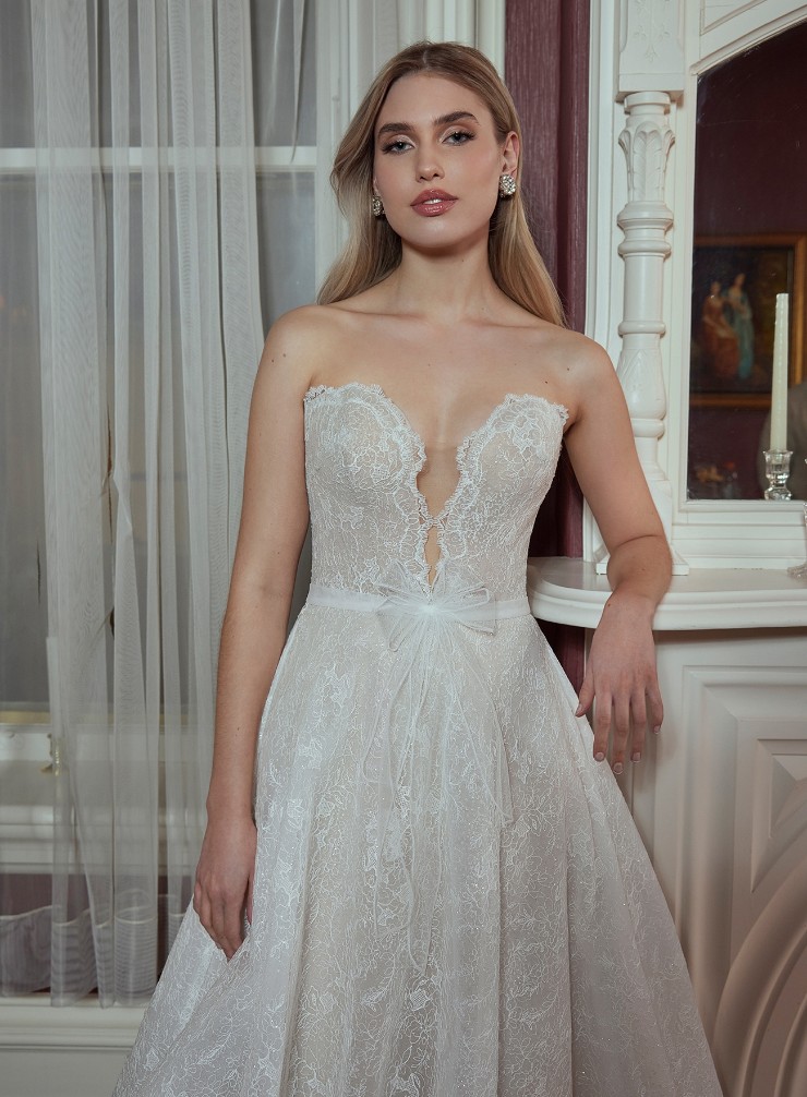 Calla Blanche #LA23238 Ella Default Thumbnail Image