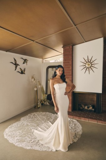 BeLoved by Casablanca #BL405 #0 default Ivory/Nude/Ivory thumbnail