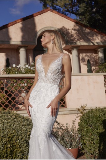 Casablanca 2521 Winnie #2 Ivory/Nude/Ivory thumbnail