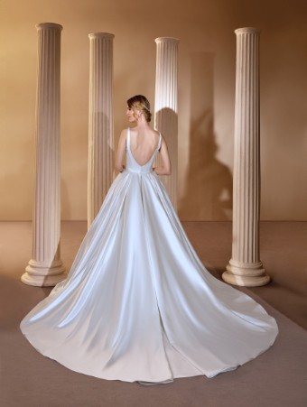 Demetrios 1172 #1 default Ivory thumbnail