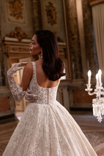 Demetrios DP515 KIMBER #3 Sheer Ivory/Nude thumbnail