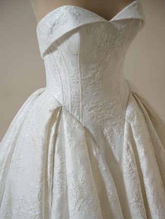 Sottero and Midgley 25SW349A01 Aberdeen #1 Ivory thumbnail