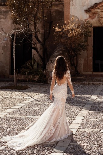 Justin Alexander 66084 #5 default Nude/Ivory/Nude thumbnail