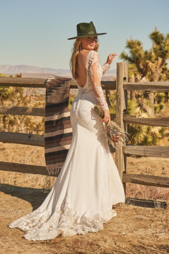 Justin Alexander 66253 #1 default Ivory thumbnail