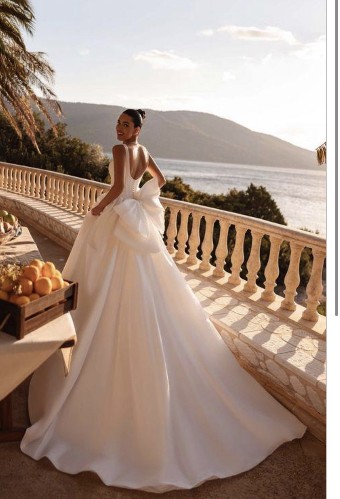 Demetrios 8253 #1 default Ivory thumbnail