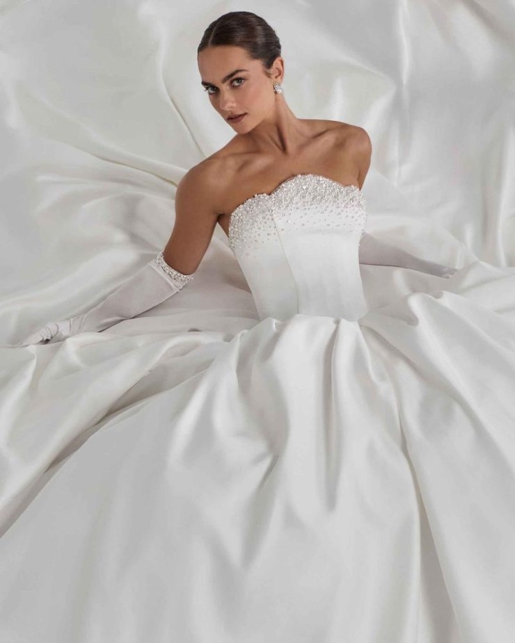 Calla Blanche B26102 Default Thumbnail Image