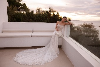 Demetrios DP560 #2 Ivory/Sheer thumbnail